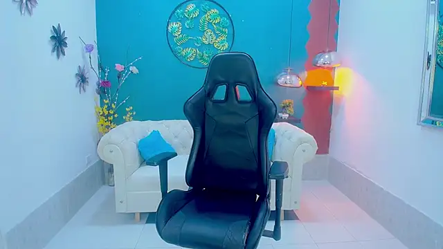 Snapshot of gaby_sweet10 chatting on April 2026 11:18:02 PM gaby sweet10 online show from April 2026 11:18:02 PM