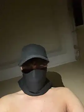 Snapshot of CodingRemotion chatting on April 2026 10:23:01 PM CodingRemotion online show from April 2026 10:23:01 PM