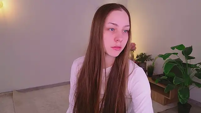 Snapshot of I_m_Regina chatting on April 2026 07:45:01 AM I m Regina online show from April 2026 07:45:01 AM