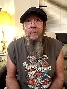 Snapshot of AgoneCanal chatting on April 2026 12:20:02 AM AgoneCanal online show from April 2026 12:20:02 AM