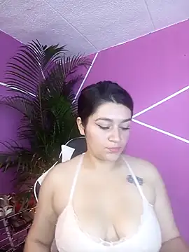 Snapshot of sckarlet1 chatting on April 2026 06:25:02 PM sckarlet1 online show from April 2026 06:25:02 PM