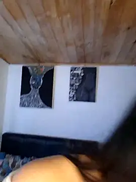 xanthenyx  online show from April 2026 06:16:02 PM