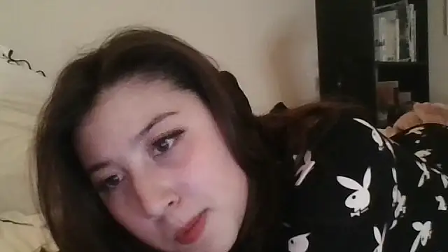 Snapshot of Silverbabyyy2007 chatting on April 2026 07:45:01 AM Silverbabyyy2007 online show from April 2026 07:45:01 AM