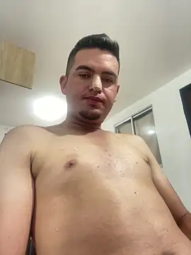 Ferchoxxx4 online show from March 2026 08:05:01 PM