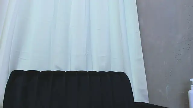 annelise hansen online show from March 2026 01:42:01 AM