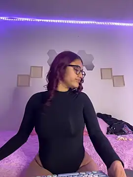 Snapshot of Daliila_11x chatting on April 2026 03:16:01 AM Daliila 11x online show from April 2026 03:16:01 AM