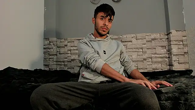 Snapshot of x_harold_x chatting on March 2026 12:09:01 PM x harold x online show from March 2026 12:09:01 PM