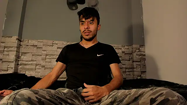 Snapshot of x_harold_x chatting on March 2026 12:33:11 PM x harold x online show from March 2026 12:33:11 PM