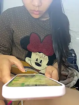 Snapshot of -Bebefin- chatting on March 2026 04:18:02 AM -Bebefin- online show from March 2026 04:18:02 AM