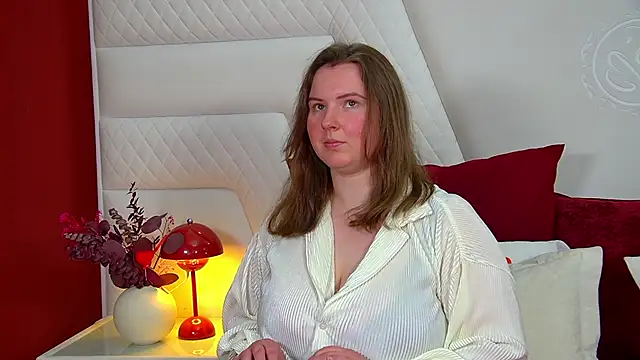 Snapshot of MelodyMoores chatting on March 2026 06:50:01 AM MelodyMoores online show from March 2026 06:50:01 AM