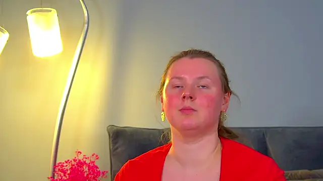 Snapshot of MelodyMoores chatting on March 2026 08:26:33 AM MelodyMoores online show from March 2026 08:26:33 AM