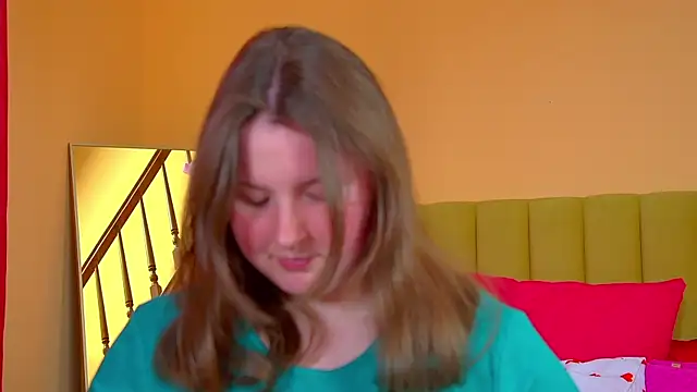 Snapshot of MelodyMoores chatting on April 2026 06:38:01 AM MelodyMoores online show from April 2026 06:38:01 AM