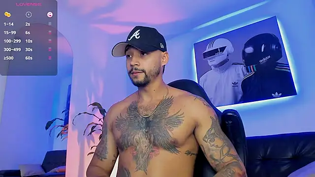 Snapshot of NikoHank_ chatting on March 2026 06:39:01 AM NikoHank online show from March 2026 06:39:01 AM