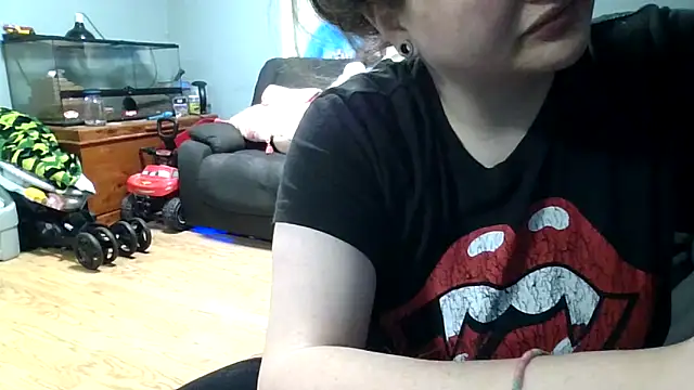 Snapshot of highimmaryjane chatting on March 2026 04:48:01 AM highimmaryjane online show from March 2026 04:48:01 AM