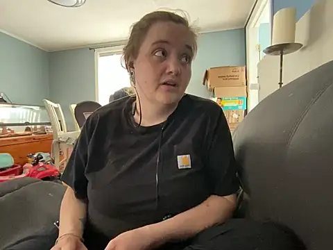 Snapshot of highimmaryjane chatting on April 2026 03:42:02 PM highimmaryjane online show from April 2026 03:42:02 PM