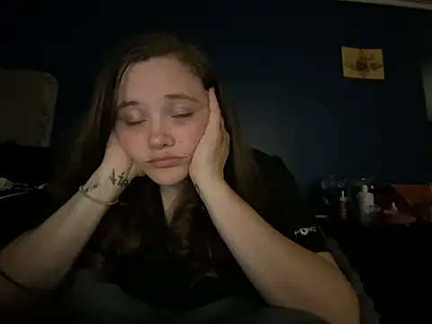 Snapshot of highimmaryjane chatting on April 2026 01:25:01 AM highimmaryjane online show from April 2026 01:25:01 AM