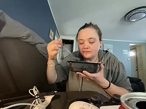 Snapshot of highimmaryjane chatting on April 2026 06:12:02 PM highimmaryjane online show from April 2026 06:12:02 PM