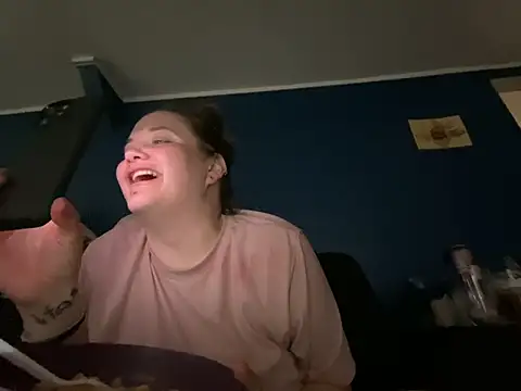 Snapshot of highimmaryjane chatting on April 2026 10:37:01 PM highimmaryjane online show from April 2026 10:37:01 PM