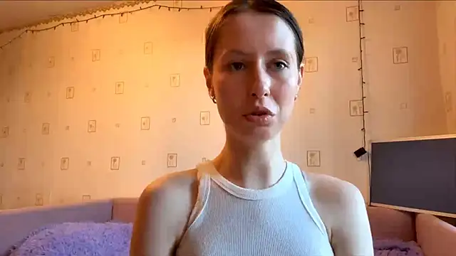 Snapshot of AlesiaGurevich chatting on June 2026 05:06:02 PM AlesiaGurevich online show from June 2026 05:06:02 PM