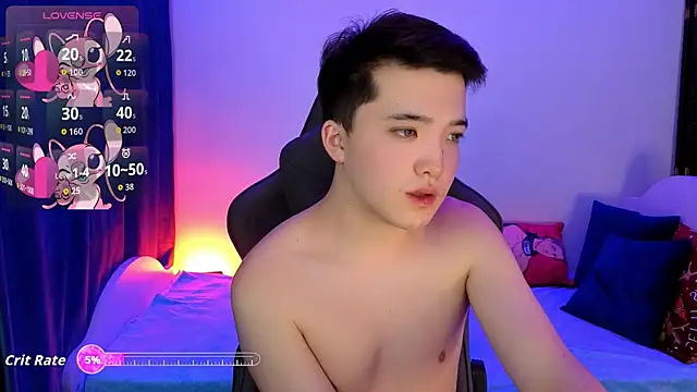 Snapshot of NudGlow chatting on April 2026 07:15:01 PM NudGlow online show from April 2026 07:15:01 PM