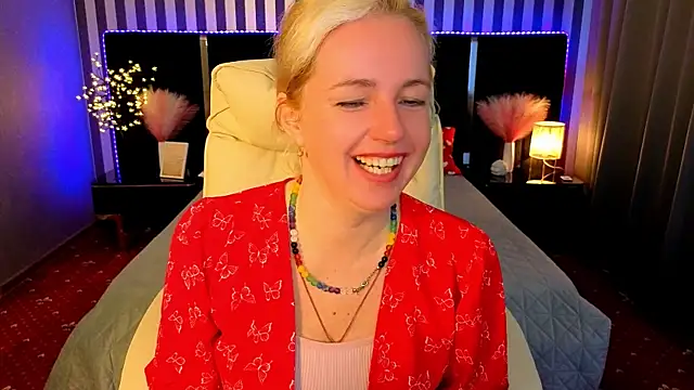 Snapshot of Alaska_Si chatting on April 2026 05:57:02 AM Alaska Si online show from April 2026 05:57:02 AM