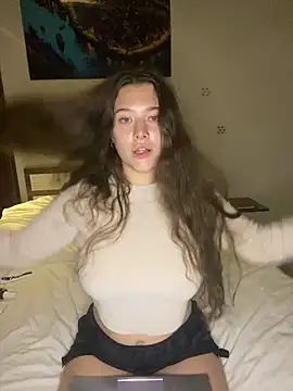 Snapshot of KristieKitty chatting on April 2026 09:21:02 PM KristieKitty online show from April 2026 09:21:02 PM