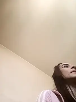 Snapshot of chiara-mario chatting on April 2026 08:51:01 AM chiara-mario online show from April 2026 08:51:01 AM