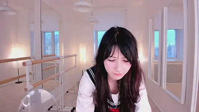 Snapshot of MutedMood_ chatting on March 2026 05:11:01 AM MutedMood online show from March 2026 05:11:01 AM