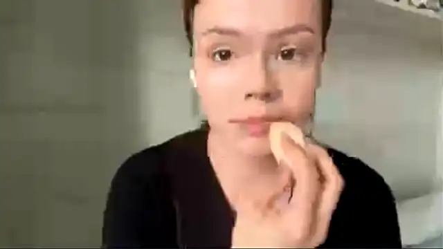 Snapshot of BlinkingDross chatting on March 2026 09:10:02 AM BlinkingDross online show from March 2026 09:10:02 AM