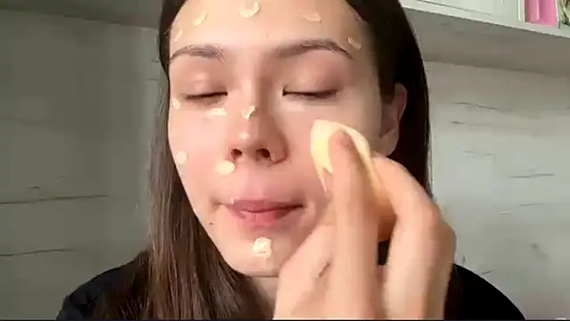 Snapshot of BlinkingDross chatting on April 2026 09:10:01 AM BlinkingDross online show from April 2026 09:10:01 AM