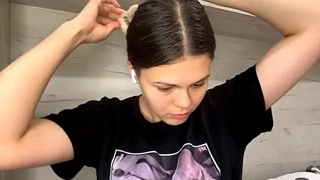 Snapshot of BlinkingDross chatting on April 2026 10:15:02 AM BlinkingDross online show from April 2026 10:15:02 AM