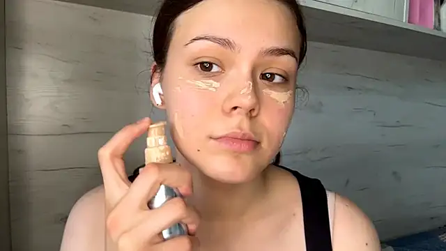 Snapshot of BlinkingDross chatting on April 2026 09:58:02 AM BlinkingDross online show from April 2026 09:58:02 AM