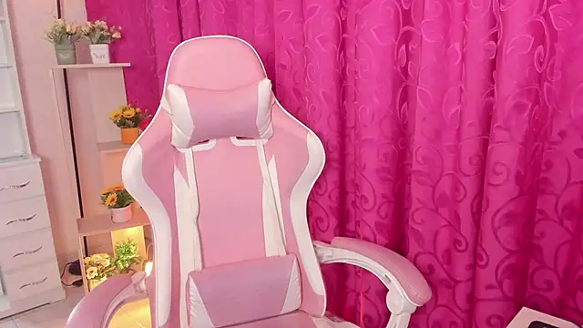 Snapshot of Ivy_Brown_ chatting on March 2026 01:55:01 PM Ivy Brown online show from March 2026 01:55:01 PM