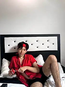 Snapshot of Lucca__555 chatting on March 2026 04:02:02 PM Lucca 555 online show from March 2026 04:02:02 PM