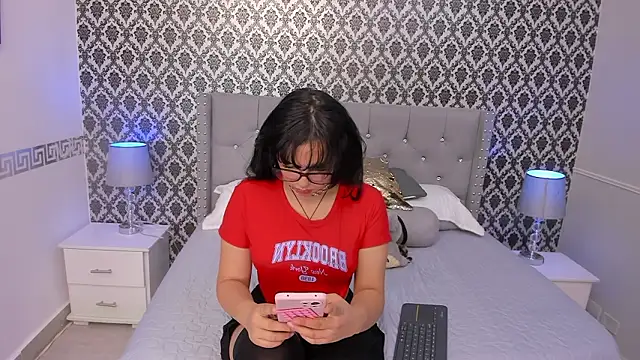 Snapshot of Jade_rous chatting on March 2026 11:59:01 AM Jade rous online show from March 2026 11:59:01 AM