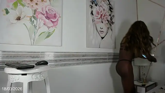 Snapshot of kristen-thomson chatting on April 2026 06:24:01 AM kristen-thomson online show from April 2026 06:24:01 AM