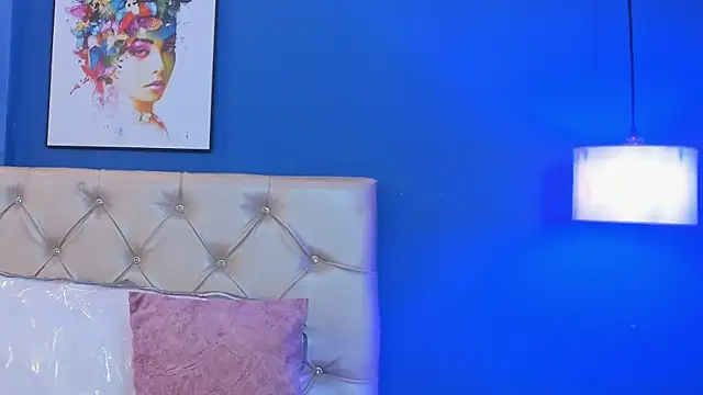 Snapshot of DulceeKitten chatting on March 2026 11:26:02 AM DulceeKitten online show from March 2026 11:26:02 AM