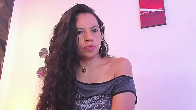 Snapshot of Katijis chatting on April 2026 10:04:01 PM Katijis online show from April 2026 10:04:01 PM