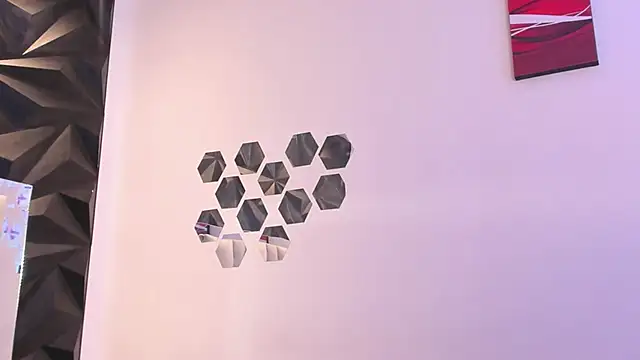 Snapshot of Katijis chatting on April 2026 07:32:01 PM Katijis online show from April 2026 07:32:01 PM