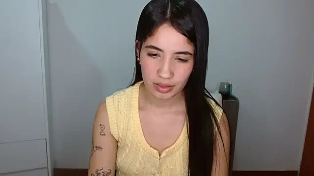 Lucy engel online show from April 2026 12:22:02 AM