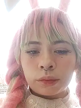 lil la skye online show from March 2026 12:43:02 PM