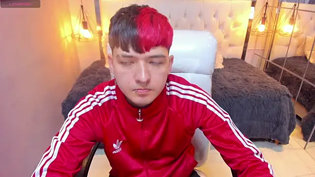 Santiago morgan online show from March 2026 10:31:02 PM