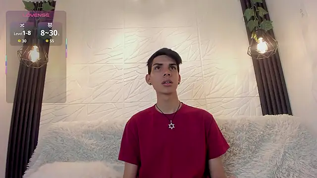 Snapshot of dave_925_ chatting on March 2026 06:58:02 PM dave 925 online show from March 2026 06:58:02 PM