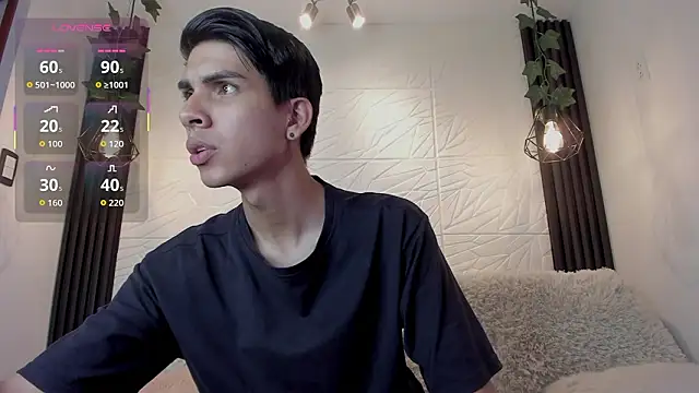 Snapshot of dave_925_ chatting on March 2026 03:06:01 PM dave 925 online show from March 2026 03:06:01 PM