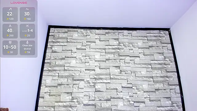 Snapshot of dave_925_ chatting on April 2026 06:11:02 PM dave 925 online show from April 2026 06:11:02 PM