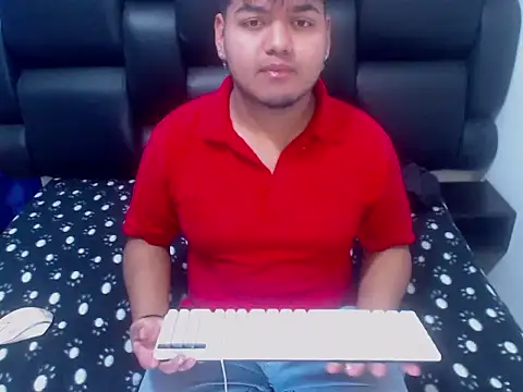 Snapshot of XNoahDeepThroatX chatting on April 2026 01:49:01 PM XNoahDeepThroatX online show from April 2026 01:49:01 PM