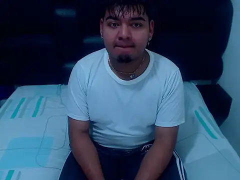 Snapshot of XNoahDeepThroatX chatting on April 2026 01:51:02 PM XNoahDeepThroatX online show from April 2026 01:51:02 PM