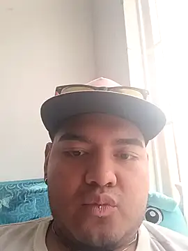 Snapshot of XNoahDeepThroatX chatting on April 2026 02:51:02 PM XNoahDeepThroatX online show from April 2026 02:51:02 PM