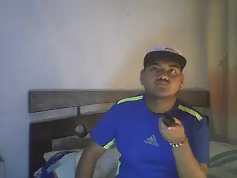 Snapshot of XNoahDeepThroatX chatting on April 2026 06:03:01 AM XNoahDeepThroatX online show from April 2026 06:03:01 AM