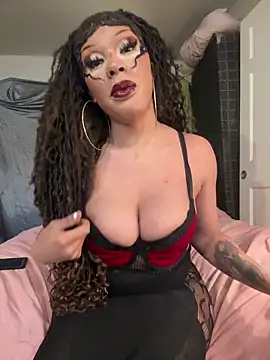 Snapshot of Riasvenenoo chatting on April 2026 04:00:02 PM Riasvenenoo online show from April 2026 04:00:02 PM